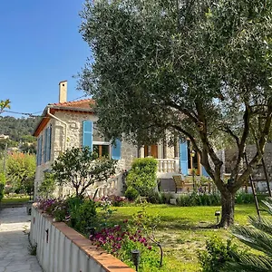 Bed & Breakfast La Thebaide, Grasse